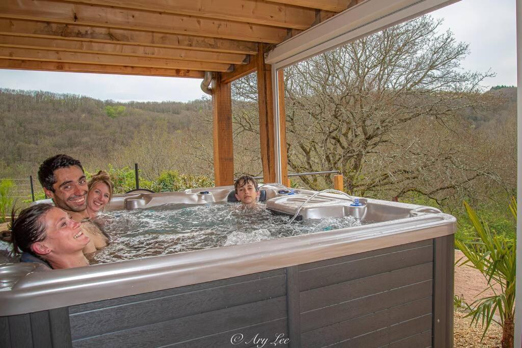 Gite Du Mont Plaisir Villa Chouvigny Luaran gambar