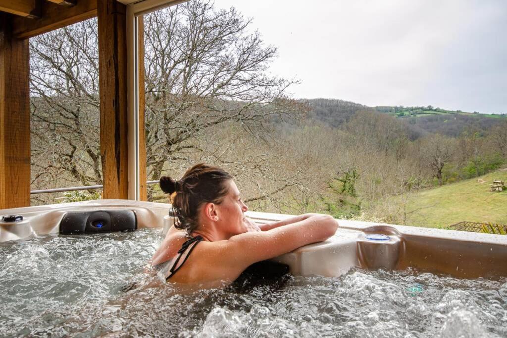 Gite Du Mont Plaisir Villa Chouvigny Luaran gambar